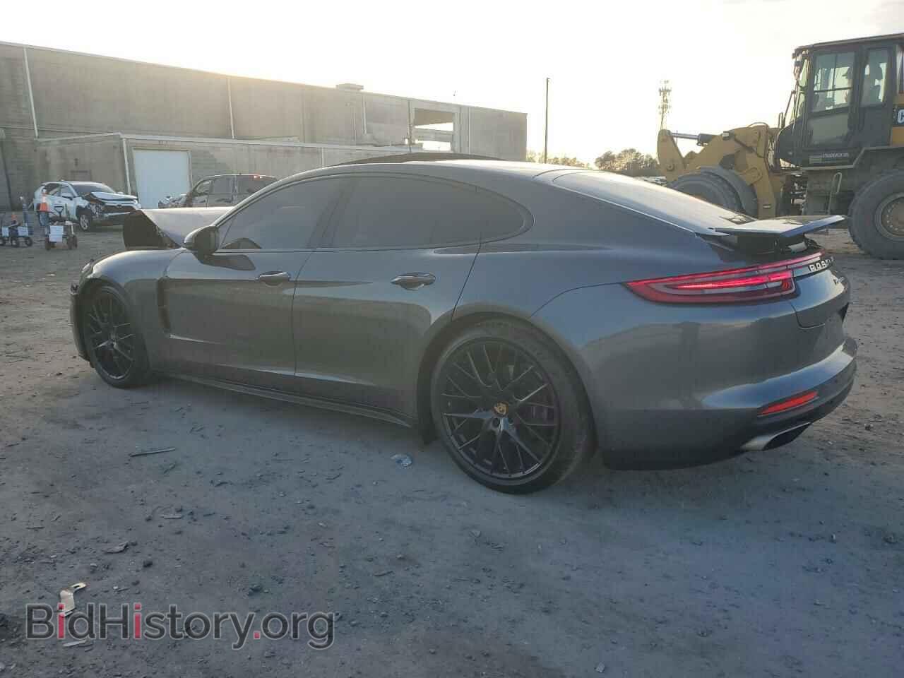 2017 PORSCHE PANAMERA - VIN: WP0AA2A75HL100419 - Фото 2