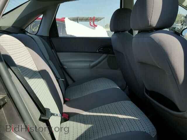 2007 FORD FOCUS - VIN: 1FAHP34N17W181290 - Photo 6