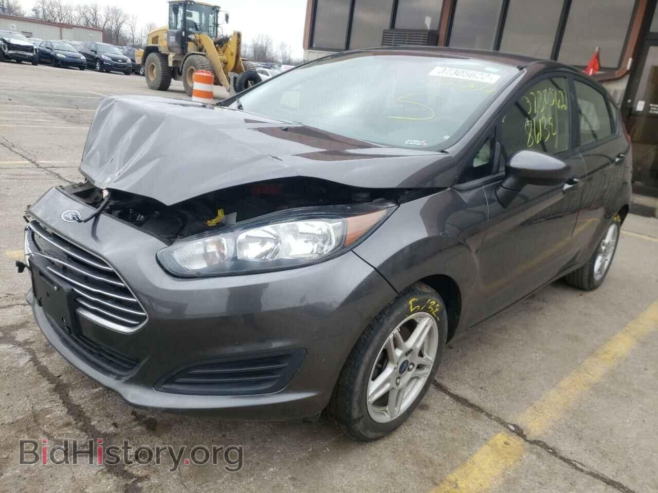 2017 FORD FIESTA - VIN: 3FADP4EJ2HM110584 - Фото 2