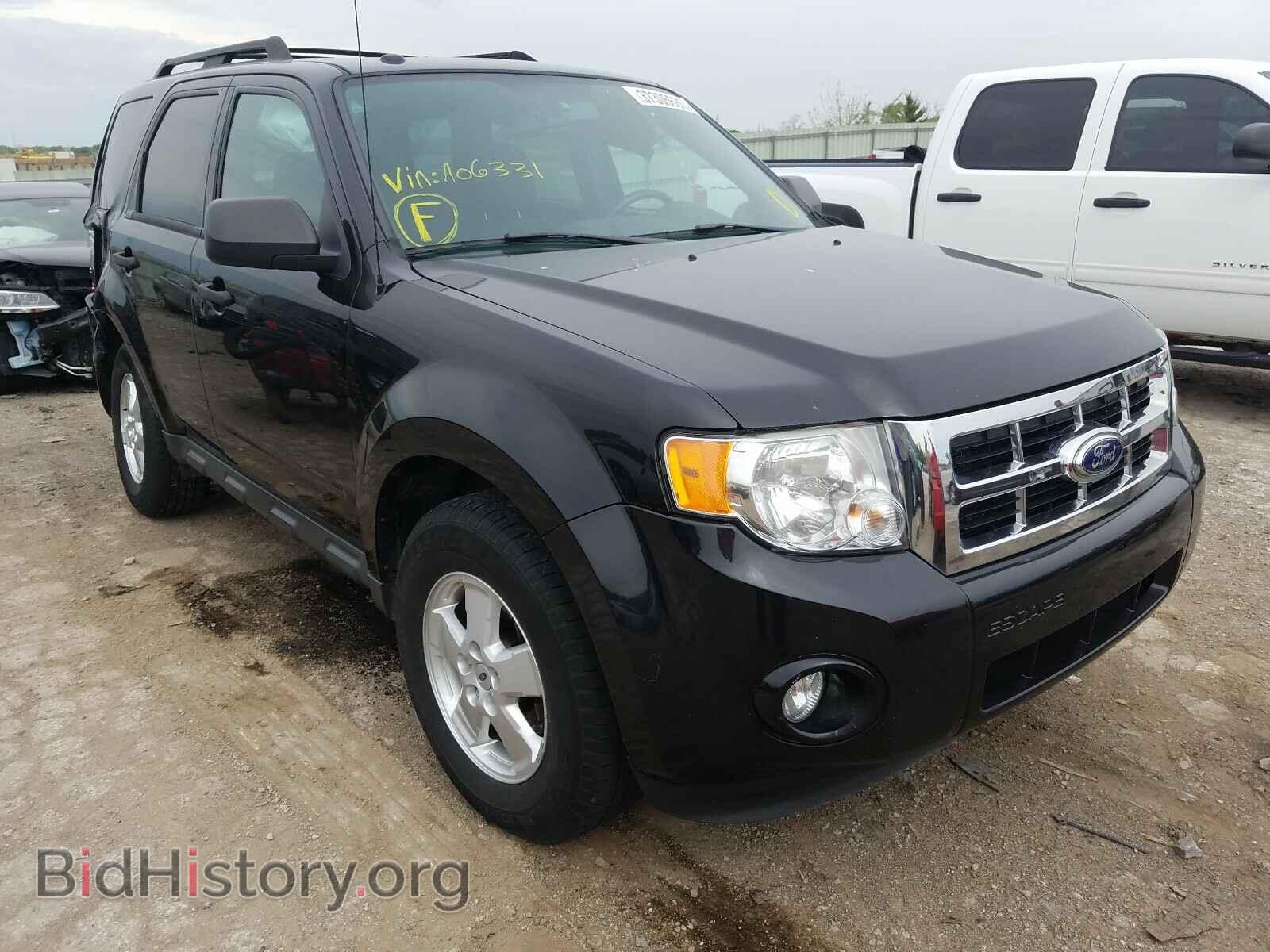 Фотография 1FMCU0DG2BKA06331 - FORD ESCAPE 2011