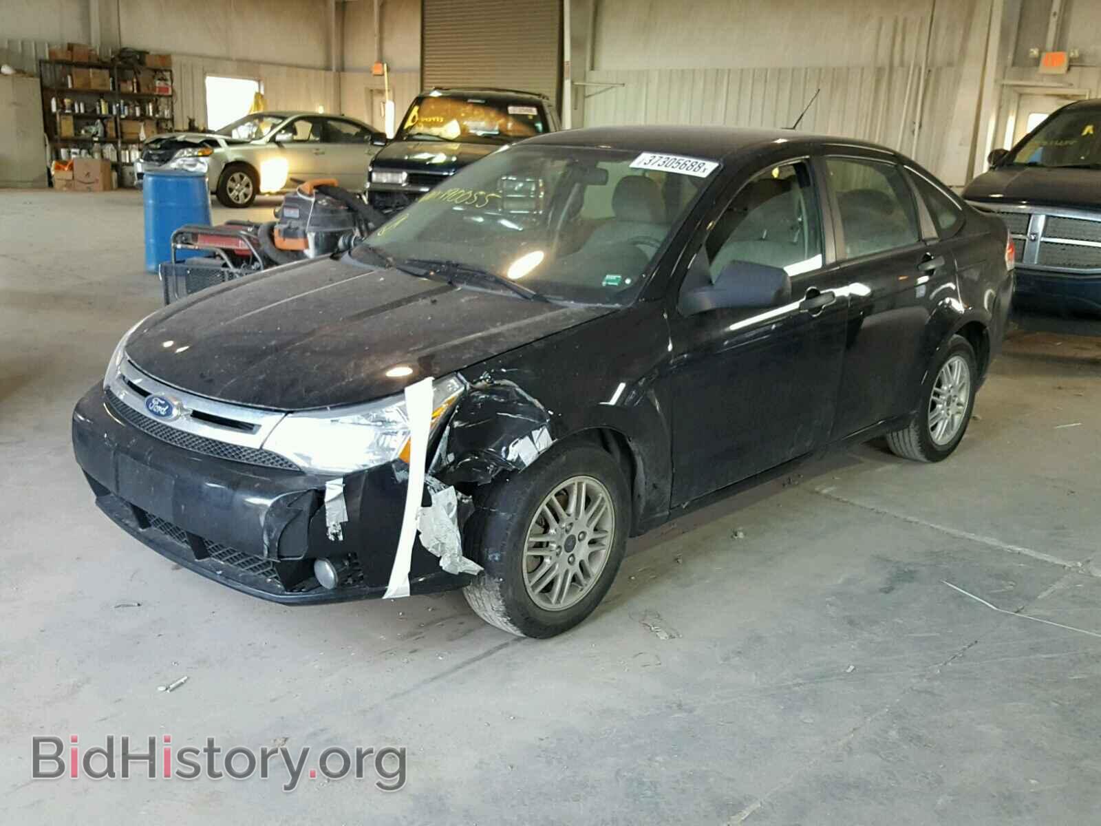 2011 FORD FOCUS - VIN: 1FAHP3FN6BW190055 - Фото 2