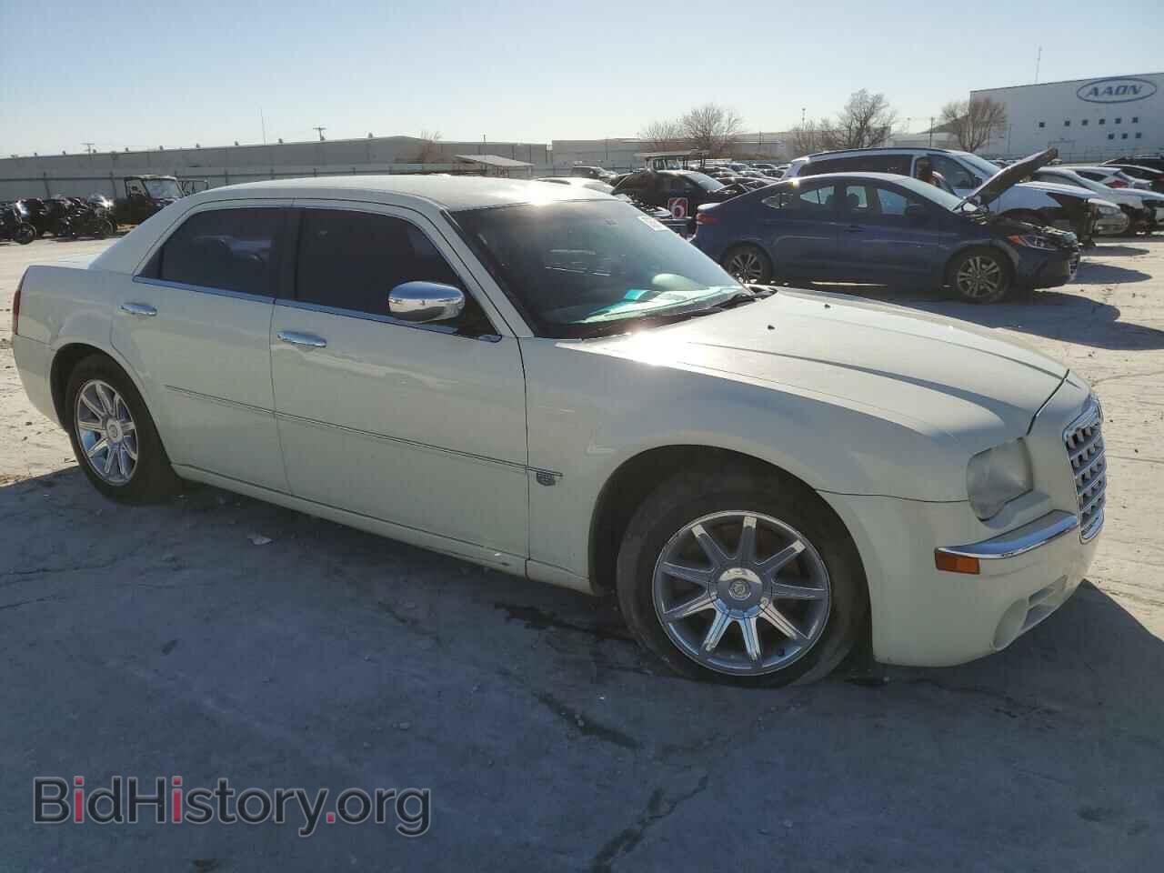 2006 CHRYSLER 300 - VIN: 2C3KA63H96H277670 - Фото 4