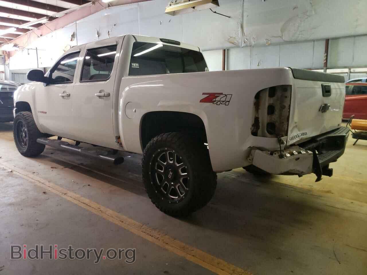 2007 CHEVROLET SILVERADO - VIN: 2GCEK13Y571568511 - Фото 2