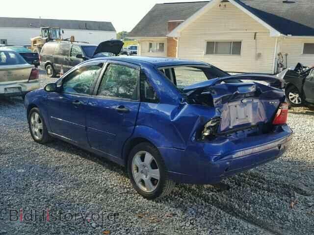 2005 FORD FOCUS - VIN: 1FAHP34N85W208918 - Фото 3