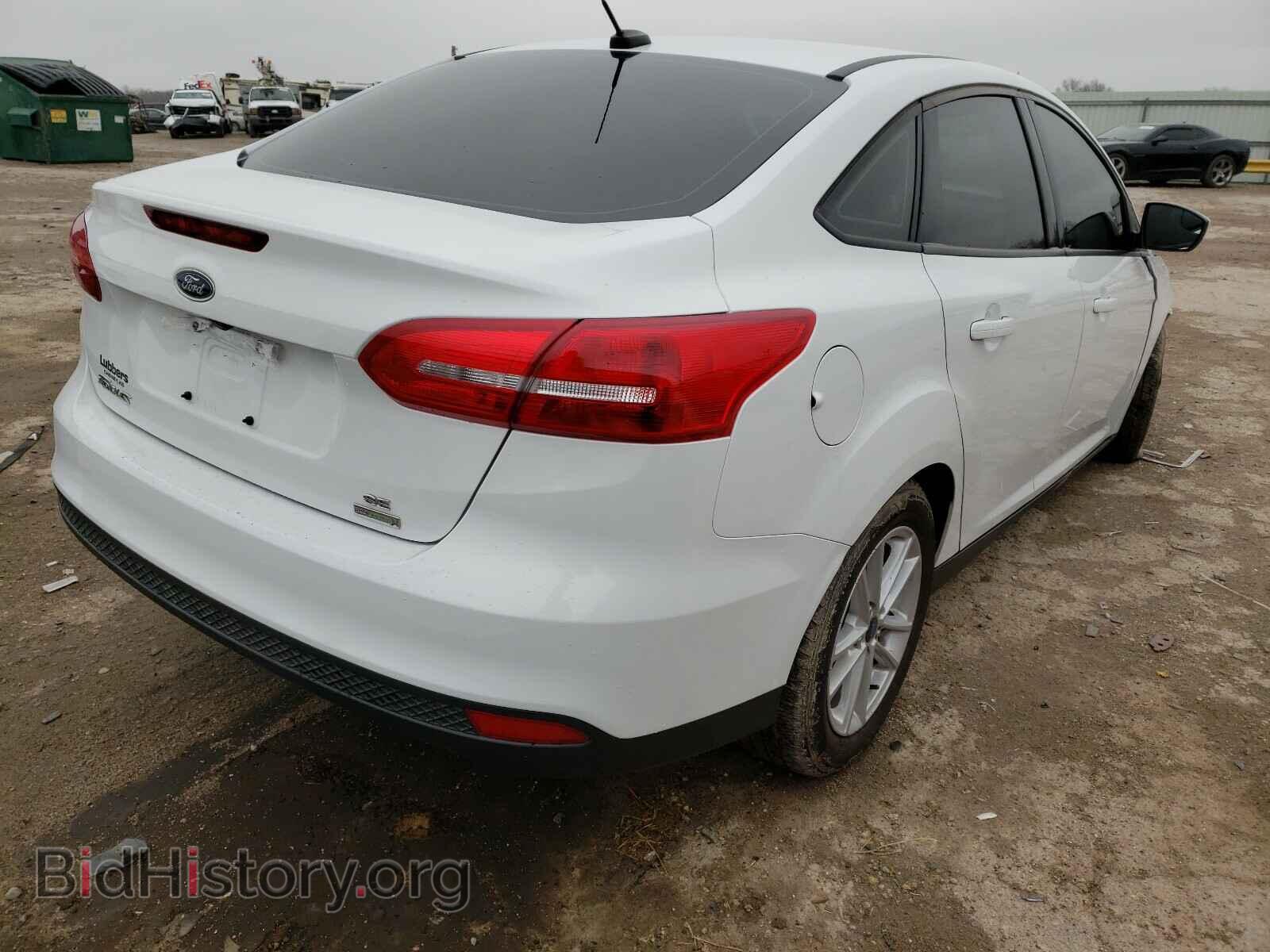 2018 FORD FOCUS - VIN: 1FADP3FE3JL229702 - Фото 4