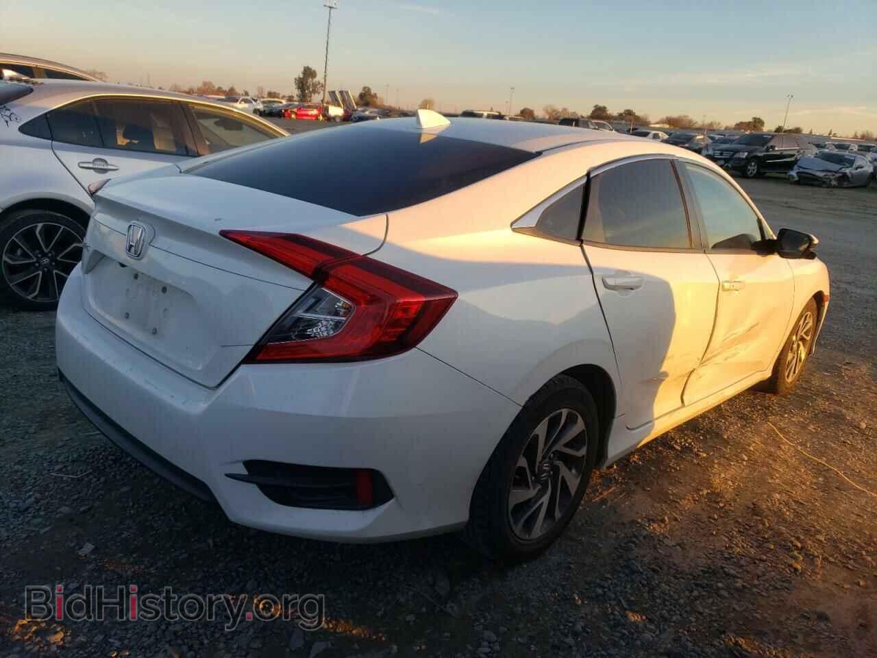 2017 HONDA CIVIC - VIN: 19XFC2F76HE215743 - Photo 3