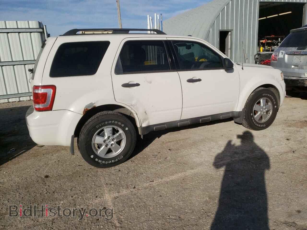 2009 FORD ESCAPE - VIN: 1FMCU93G09KC80952 - Фото 3