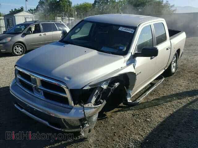 2010 DODGE RAM 1500 - VIN: 1D7RB1CP9AS250820 - Фото 2