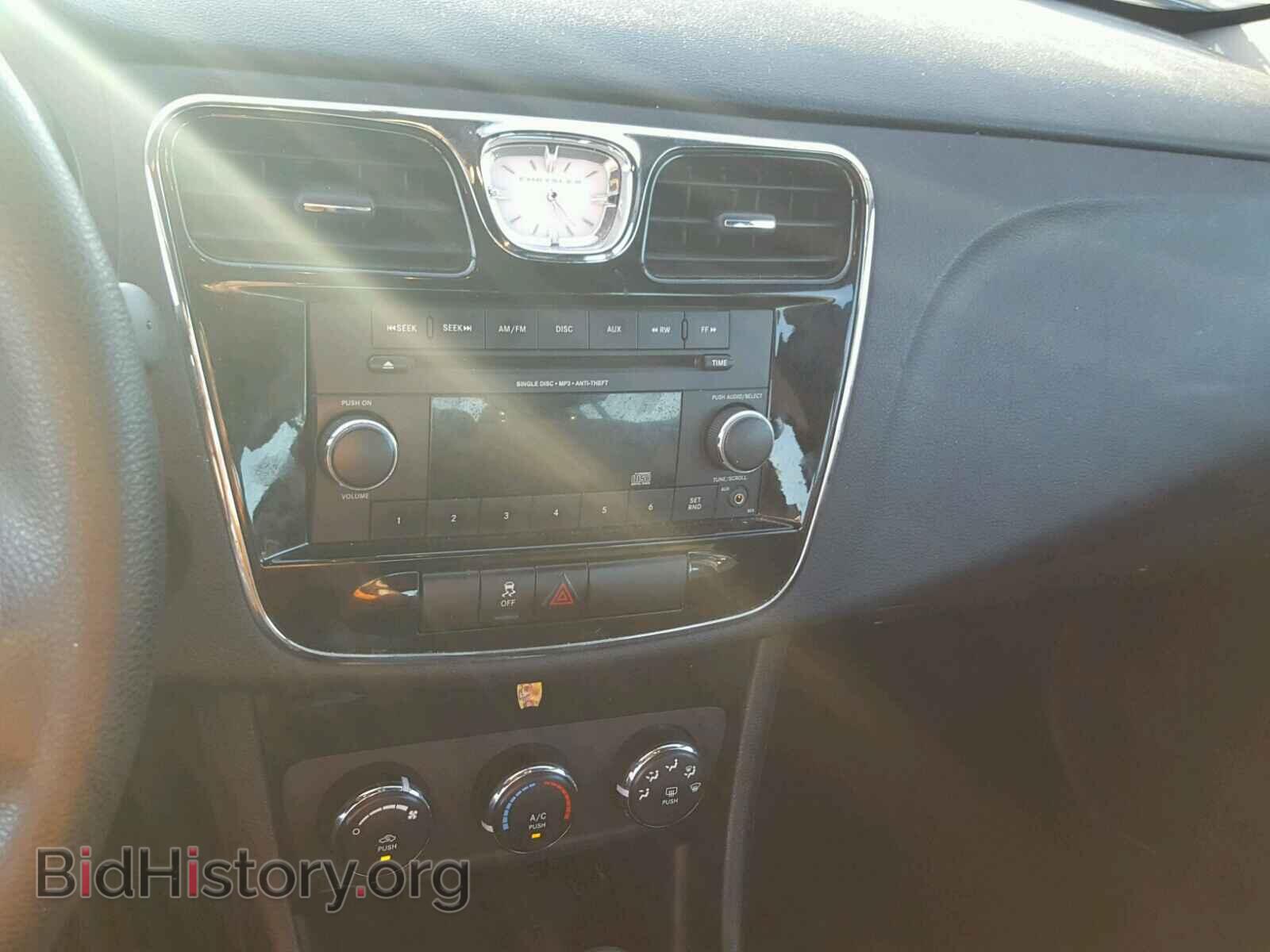 2014 CHRYSLER 200 - VIN: 1C3CCBAB4EN213256 - Фото 9