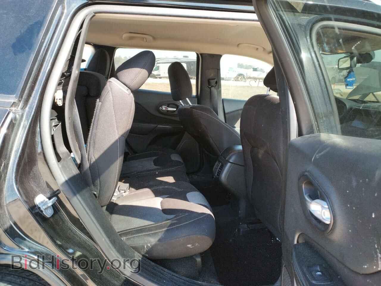 2015 JEEP CHEROKEE - VIN: 1C4PJLAB8FW608061 - Фото 6