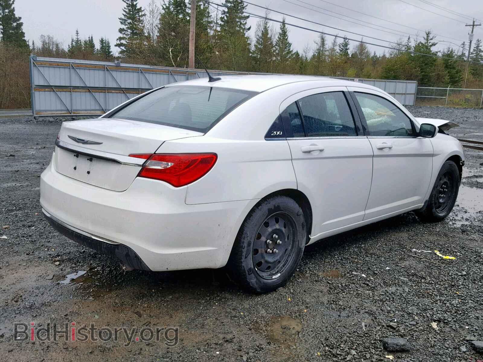 2013 CHRYSLER 200 - VIN: 1C3CCBAB3DN654312 - Photo 4