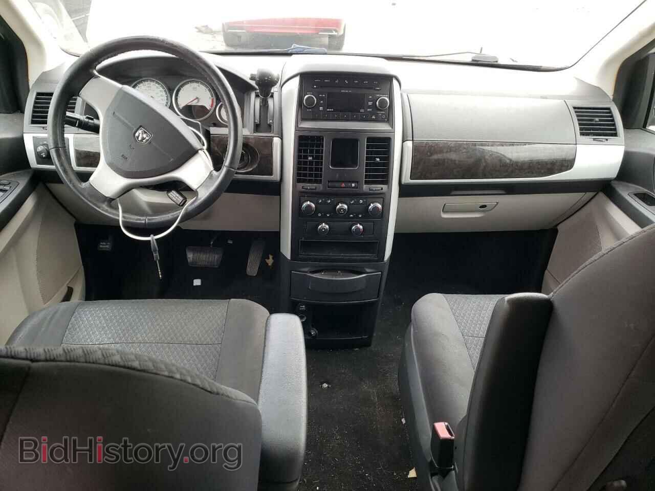2010 DODGE CARAVAN - VIN: 2D4RN5D17AR119098 - Фото 8