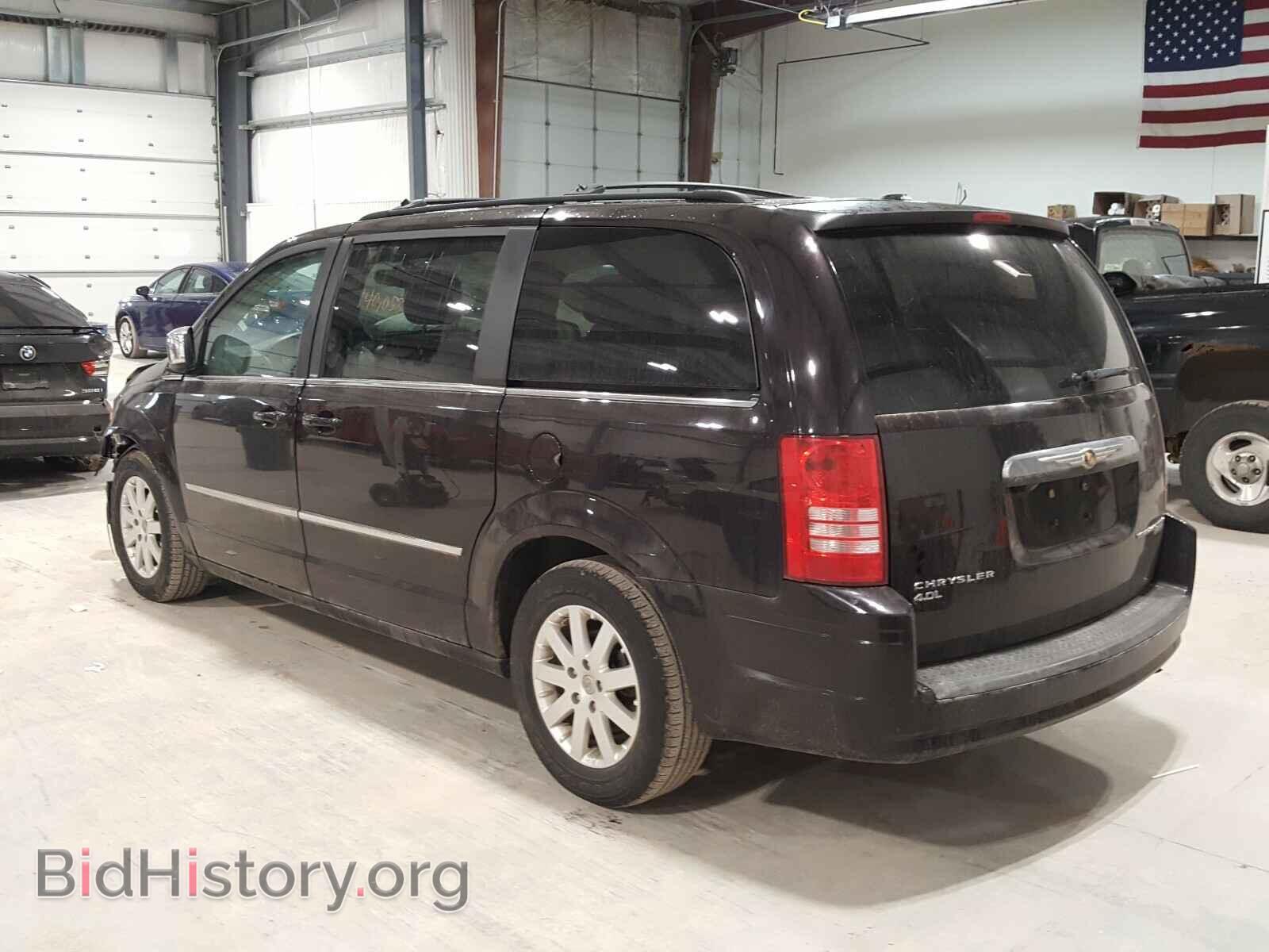 2010 CHRYSLER MINIVAN - VIN: 2A4RR8DX5AR427632 - Photo 3