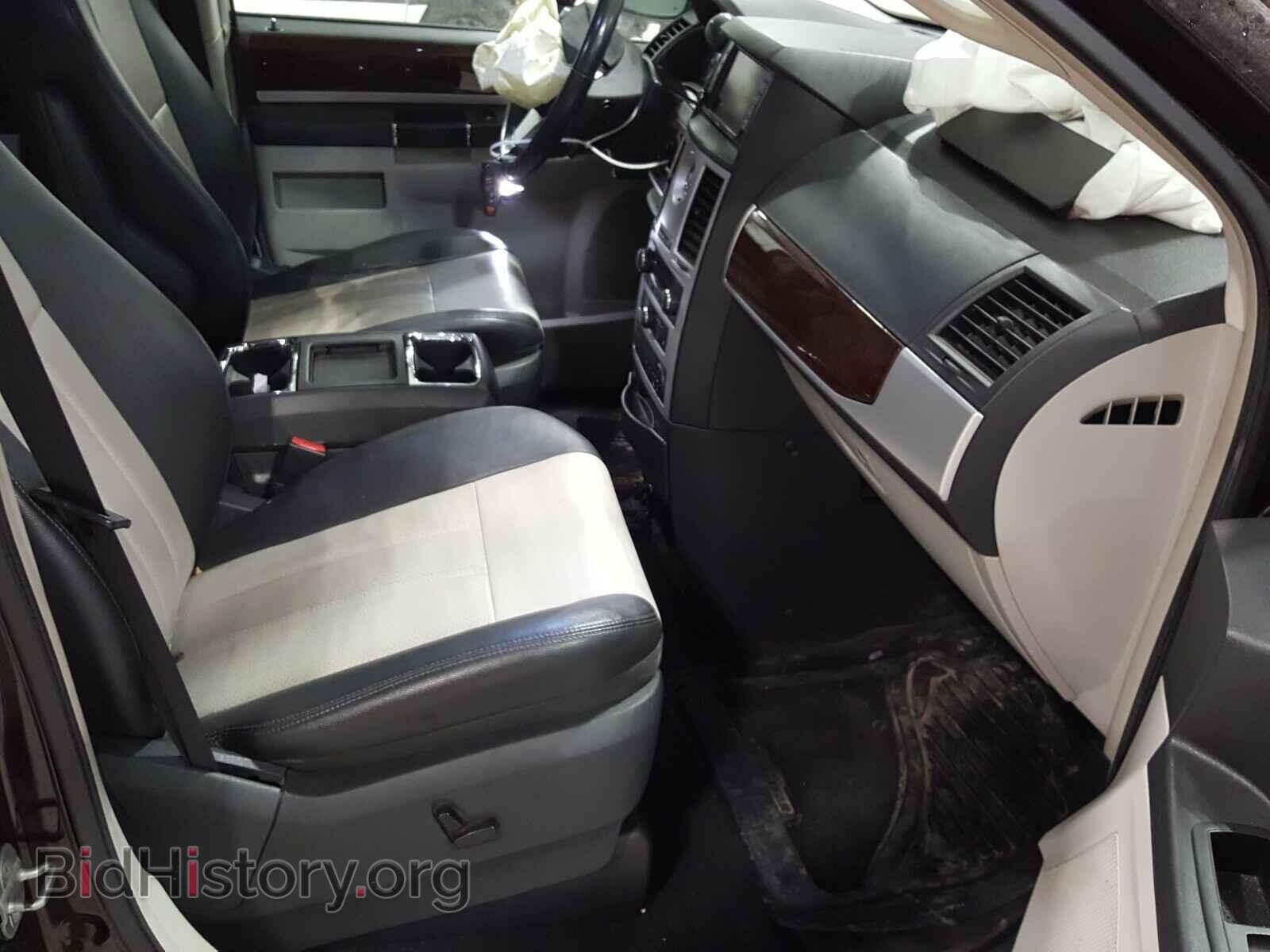 2010 CHRYSLER MINIVAN - VIN: 2A4RR8DX5AR427632 - Photo 5