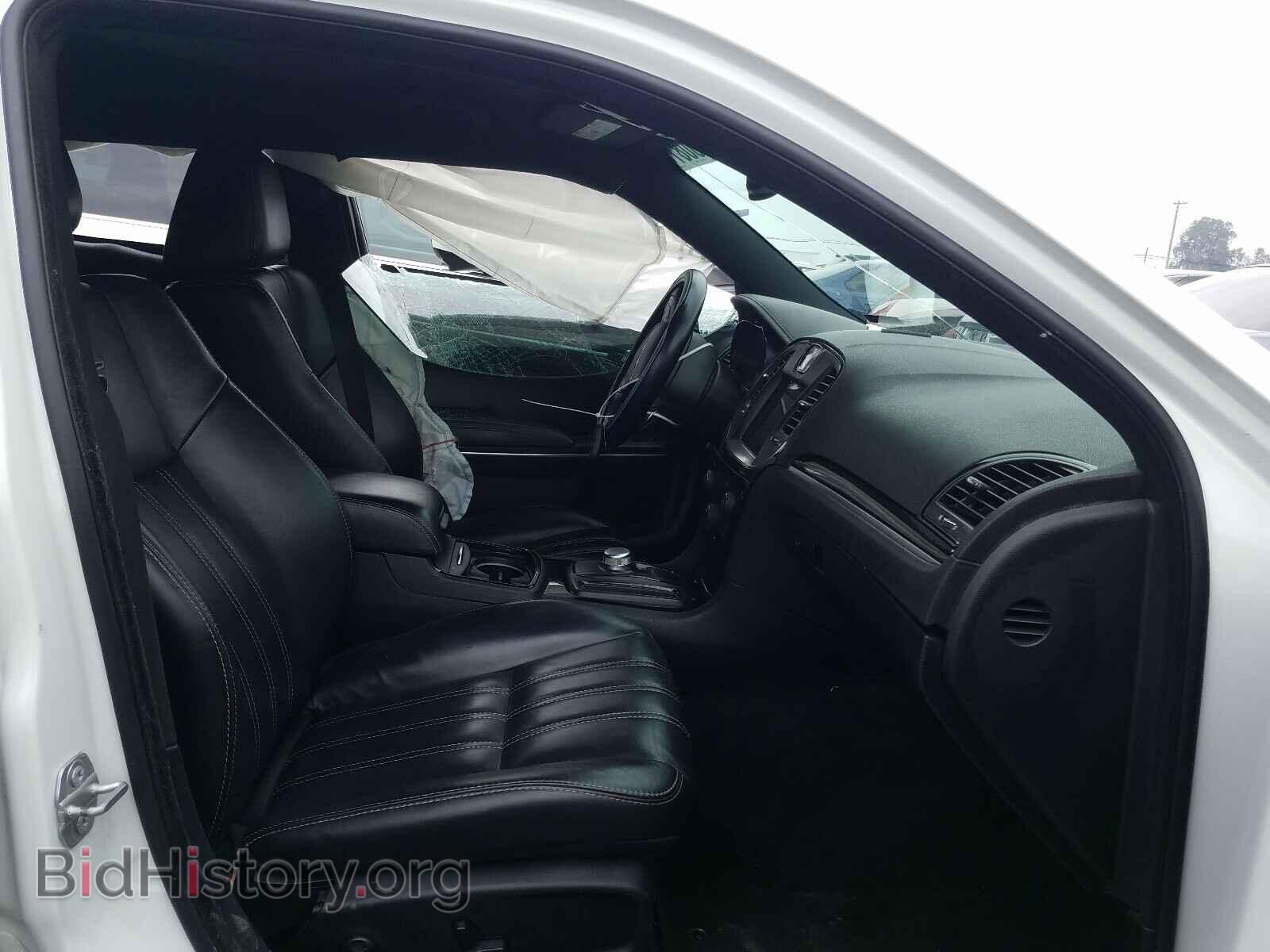 2018 CHRYSLER 300 - VIN: 2C3CCAGG7JH267814 - Photo 5