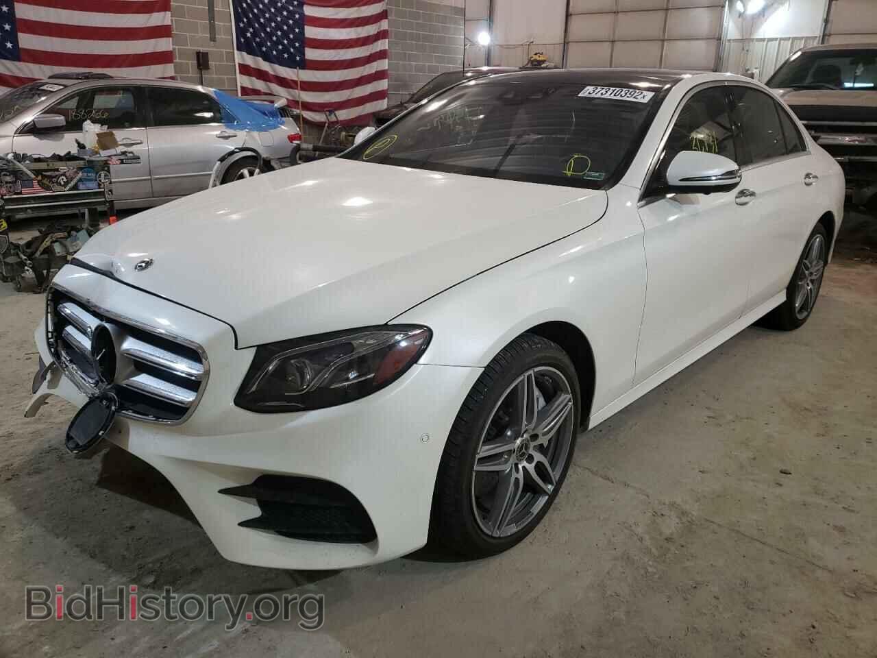 2018 MERCEDES-BENZ E-CLASS - VIN: WDDZF4KB2JA308512 - Фото 2