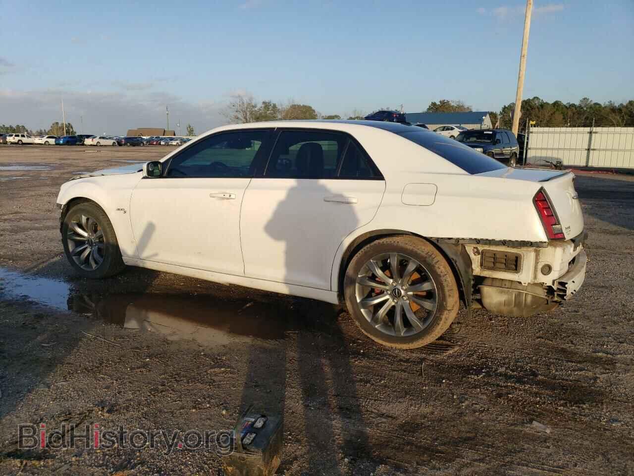 2014 CHRYSLER 300 - VIN: 2C3CCABG0EH301511 - Фото 2