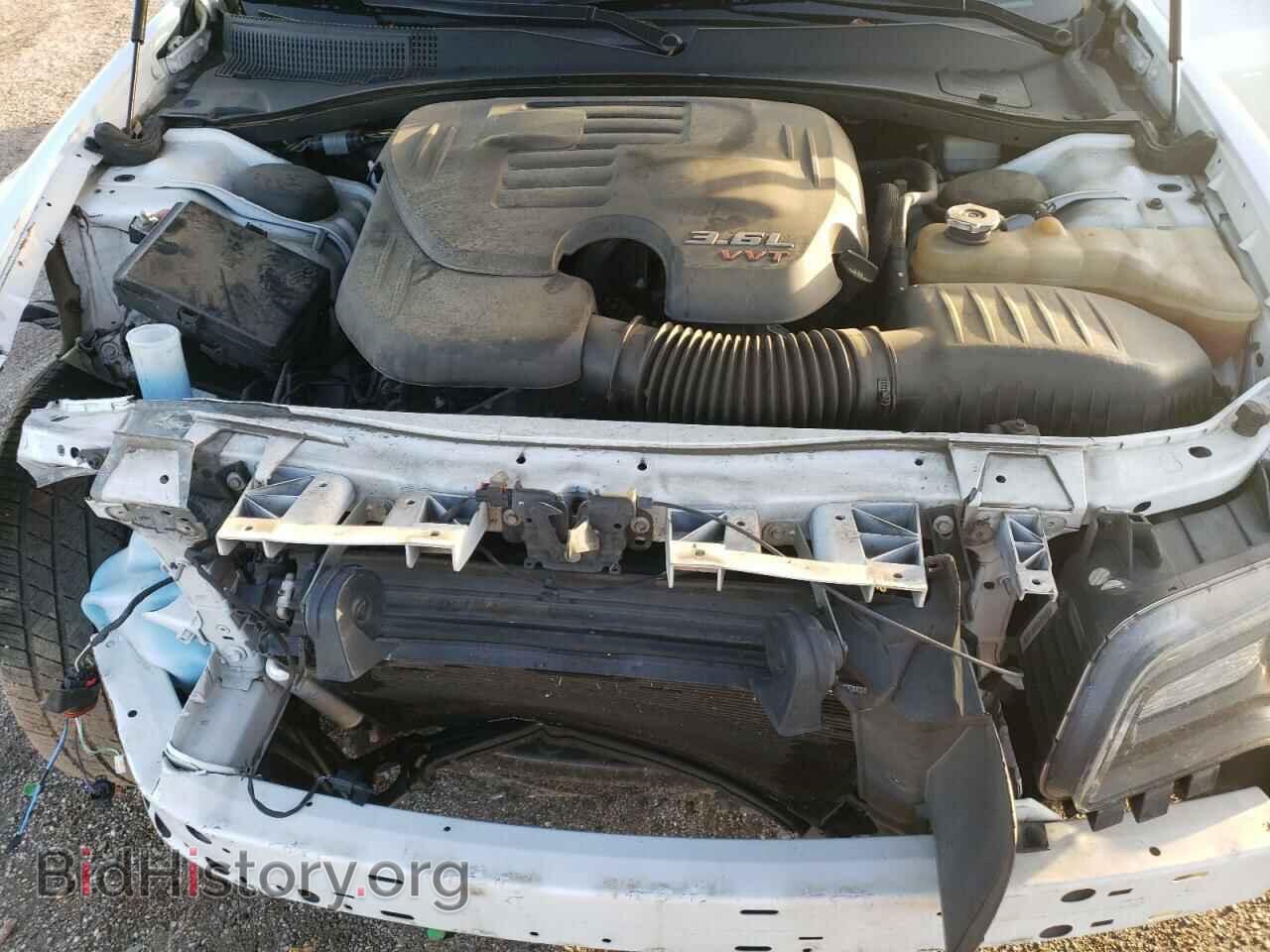 2014 CHRYSLER 300 - VIN: 2C3CCABG0EH301511 - Фото 11