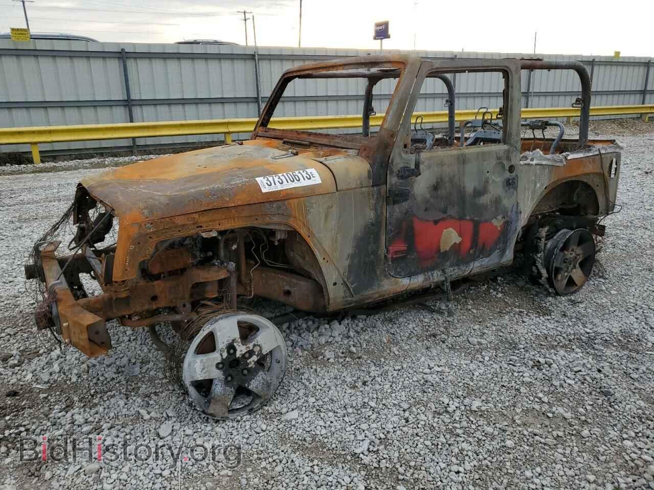 Photo 1J4AA2D10BL582709 - JEEP WRANGLER 2011