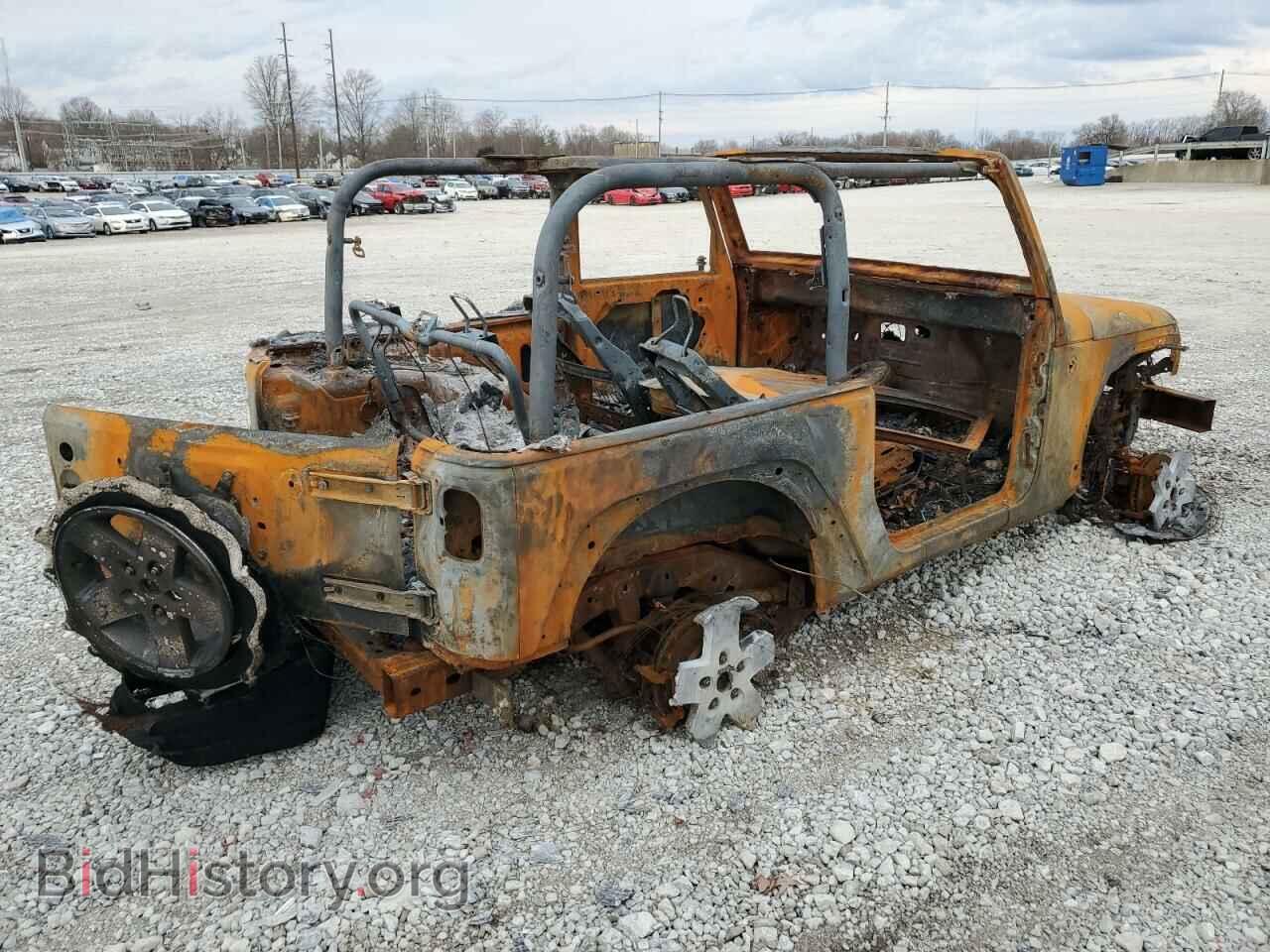 2011 JEEP WRANGLER - VIN: 1J4AA2D10BL582709 - Фото 3