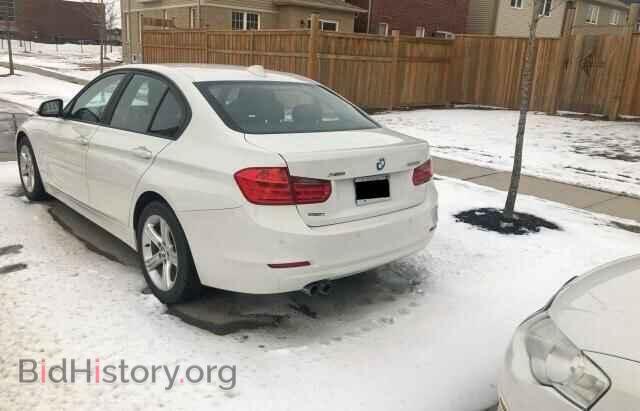 2013 BMW 3 SERIES - VIN: WBA3B3C50DJ811200 - Фото 3