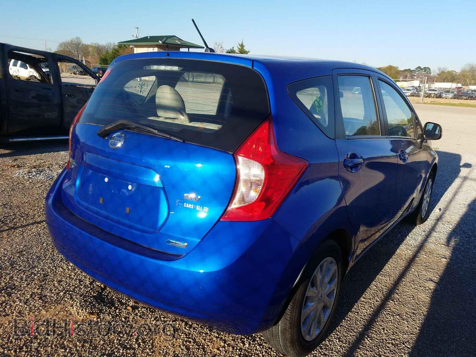 2014 NISSAN VERSA - VIN: 3N1CE2CP4EL431070 - Фото 4