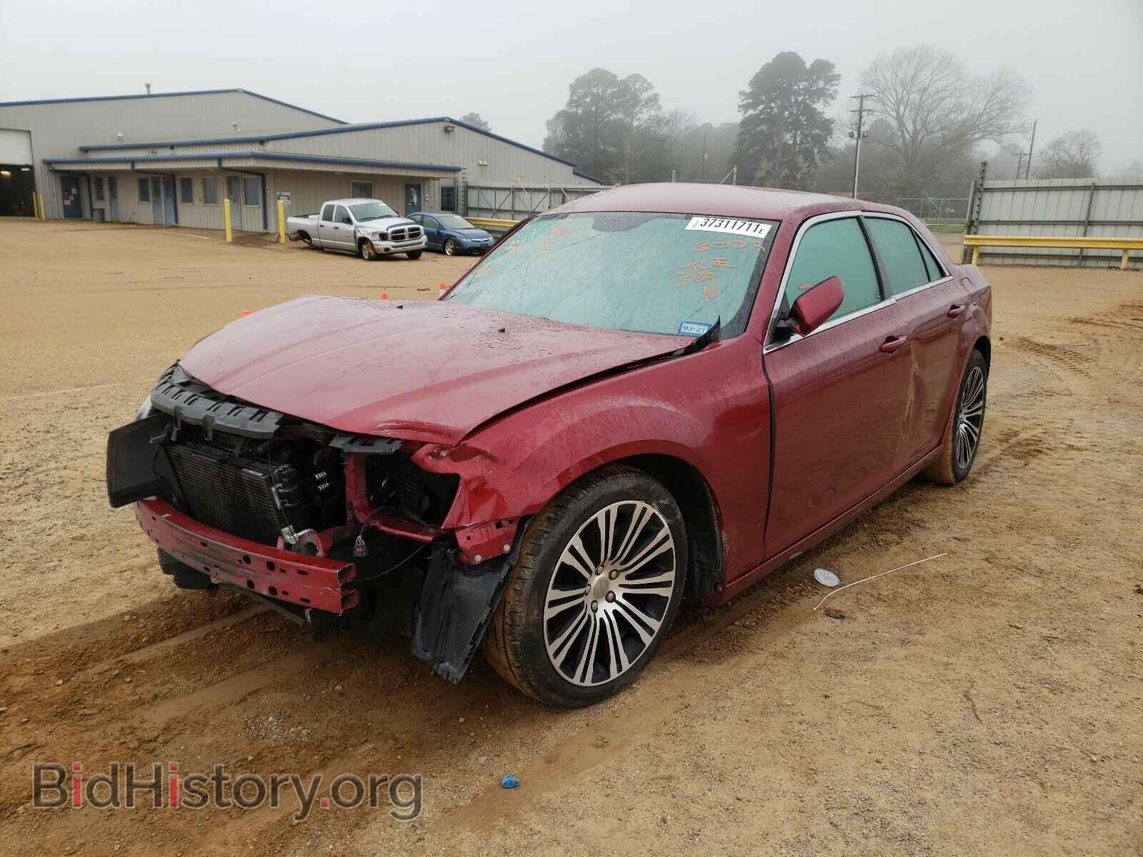 2014 CHRYSLER 300 - VIN: 2C3CCABT5EH203006 - Фото 2
