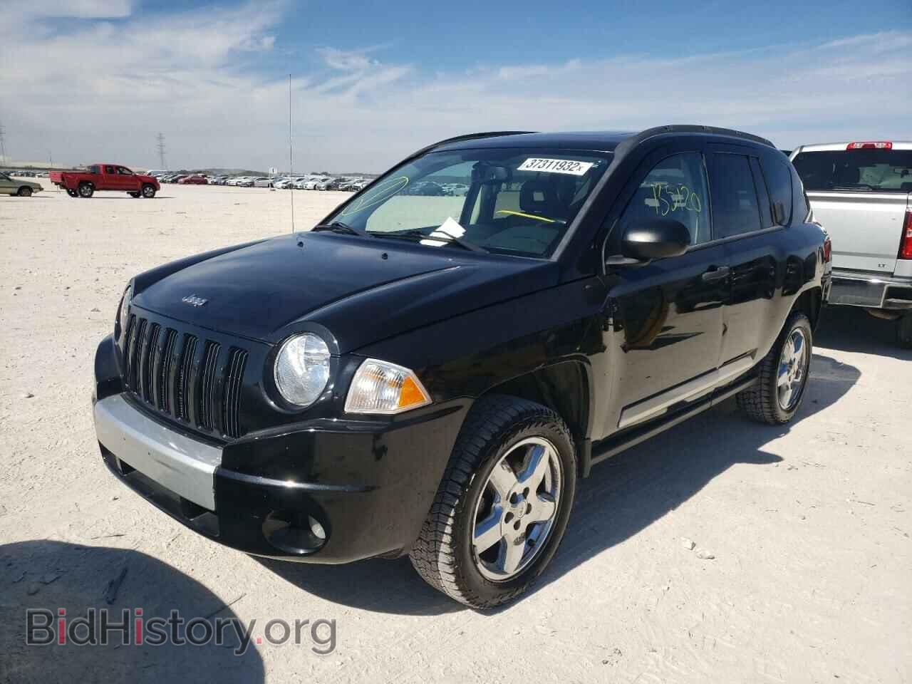 2009 JEEP COMPASS - VIN: 1J4FF57BX9D193898 - Photo 2