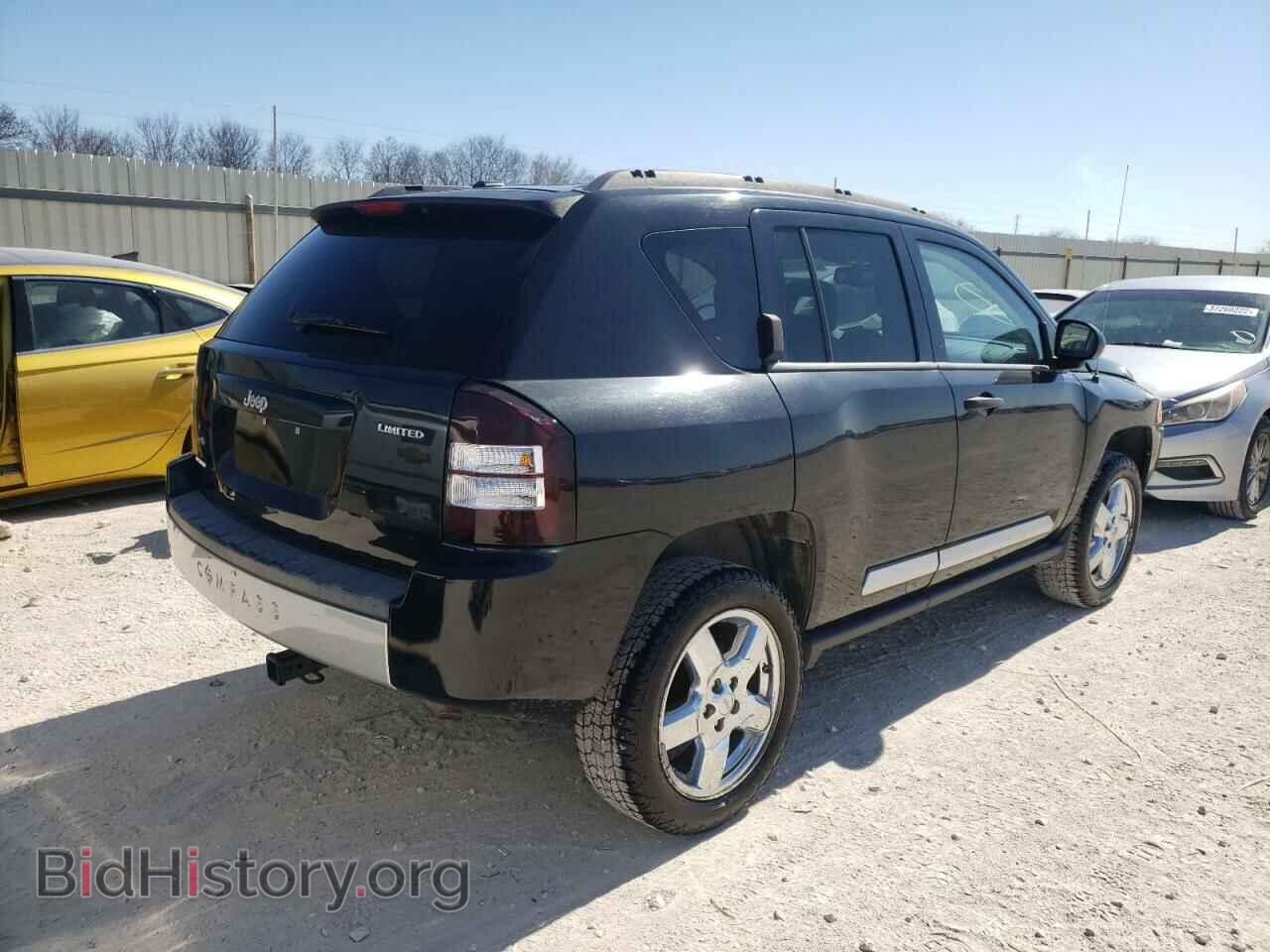 2009 JEEP COMPASS - VIN: 1J4FF57BX9D193898 - Photo 4
