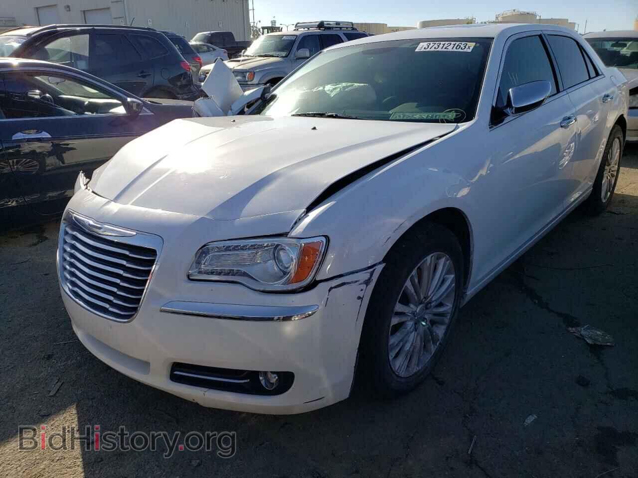 Photo 2C3CCAKT2EH125493 - CHRYSLER 300 2014