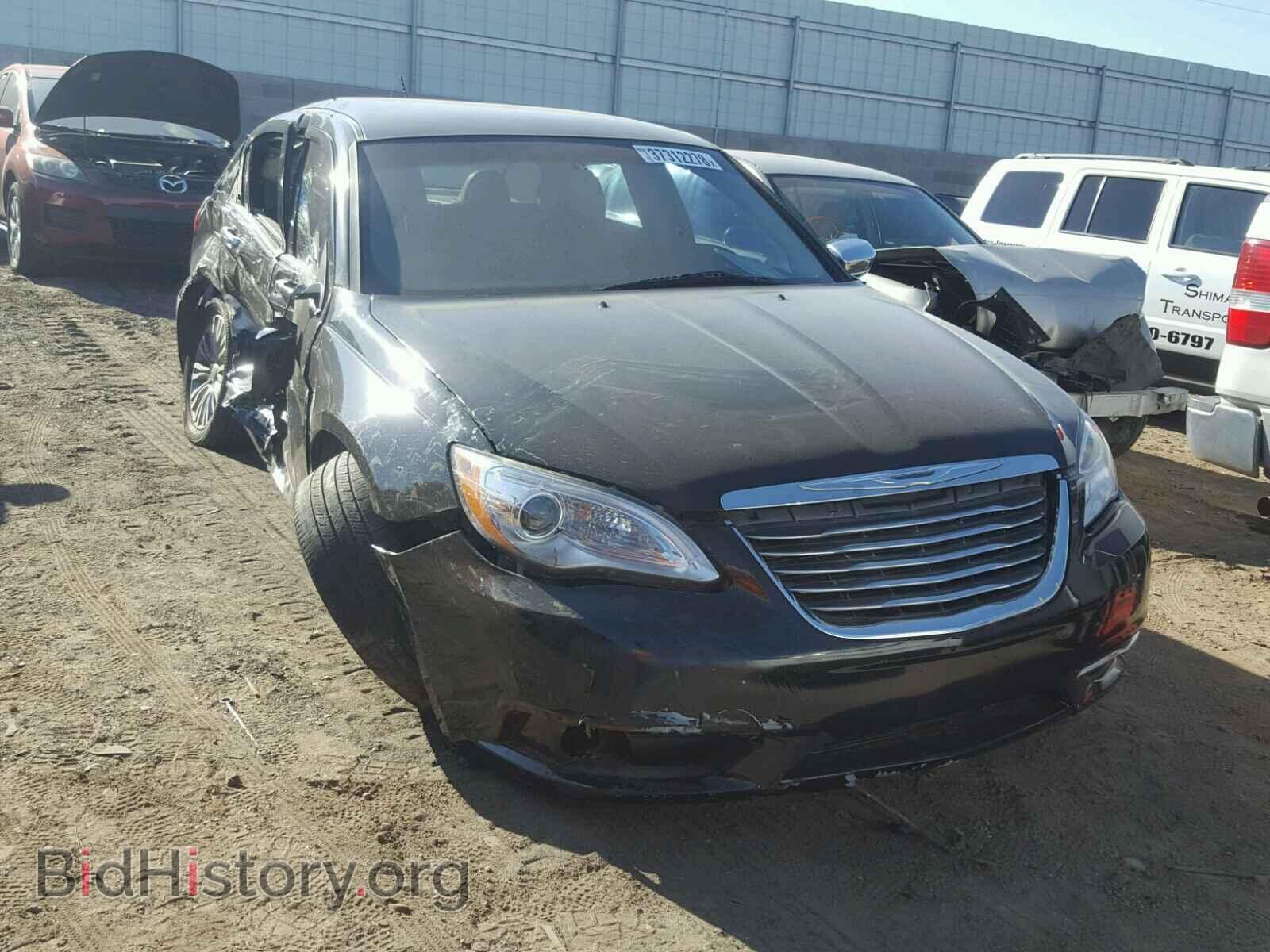 Photo 1C3BC2FG3BN580046 - CHRYSLER 200 2011