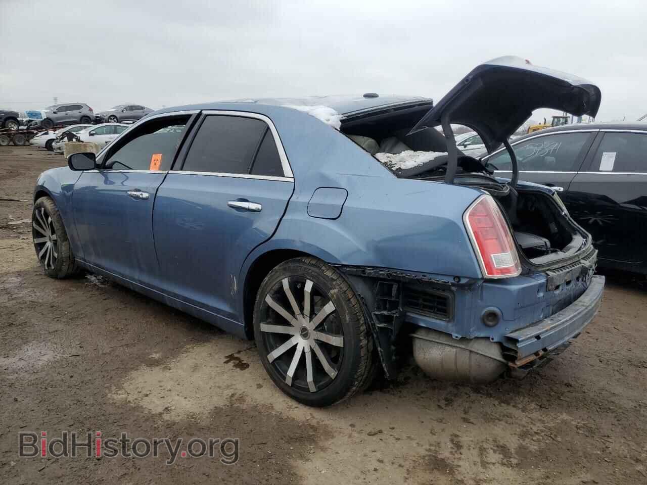2011 CHRYSLER 300 - VIN: 2C3CA5CG8BH592945 - Фото 2