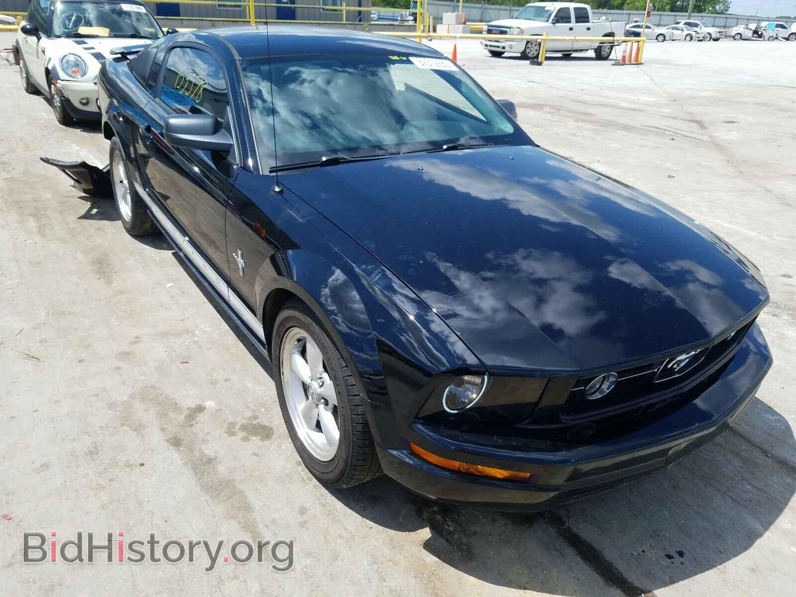 Photo 1ZVFT80N875204518 - FORD MUSTANG 2007