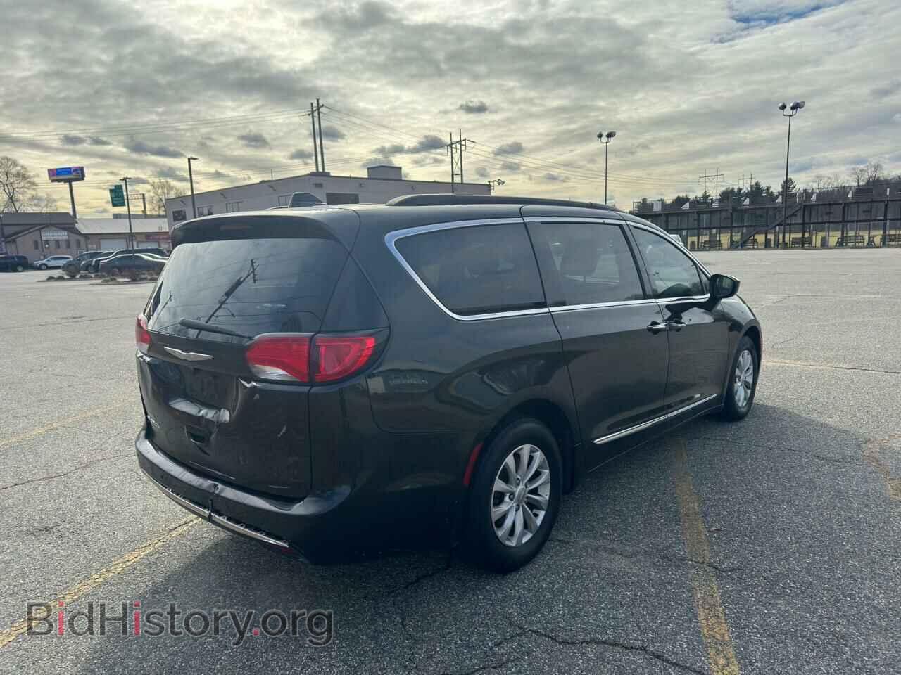 2017 CHRYSLER PACIFICA - VIN: 2C4RC1BG8HR670279 - Фото 4