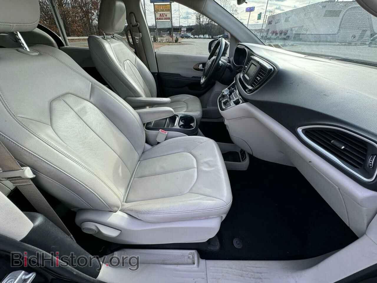 2017 CHRYSLER PACIFICA - VIN: 2C4RC1BG8HR670279 - Фото 5