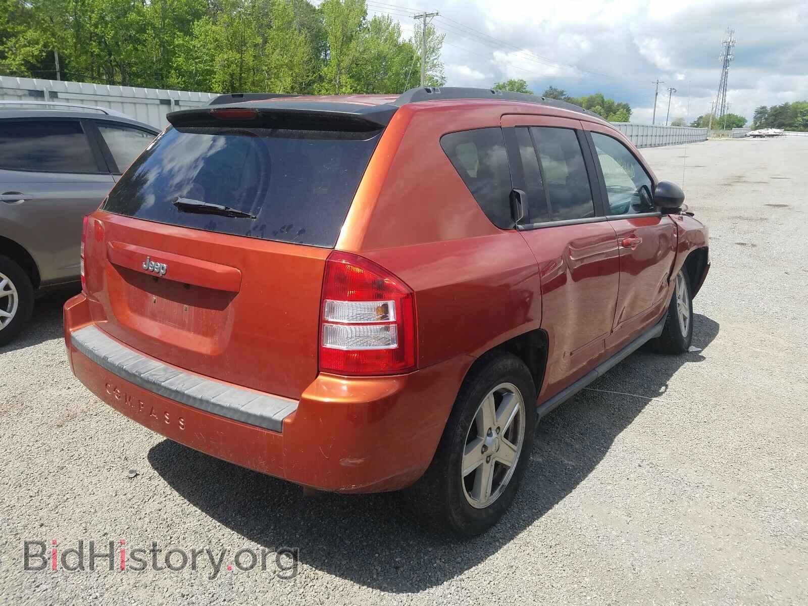 2010 JEEP COMPASS - VIN: 1J4NT4FB9AD578423 - Фото 4