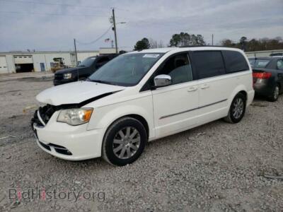2011 Chrysler MINIVAN Touring L, белый — VIN 2A4RR8DG2BR780055, Copart