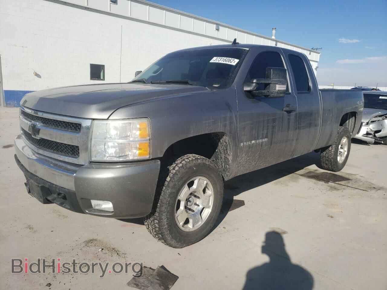 2008 CHEVROLET SILVERADO - VIN: 2GCEK19J481277056 - Фото 2