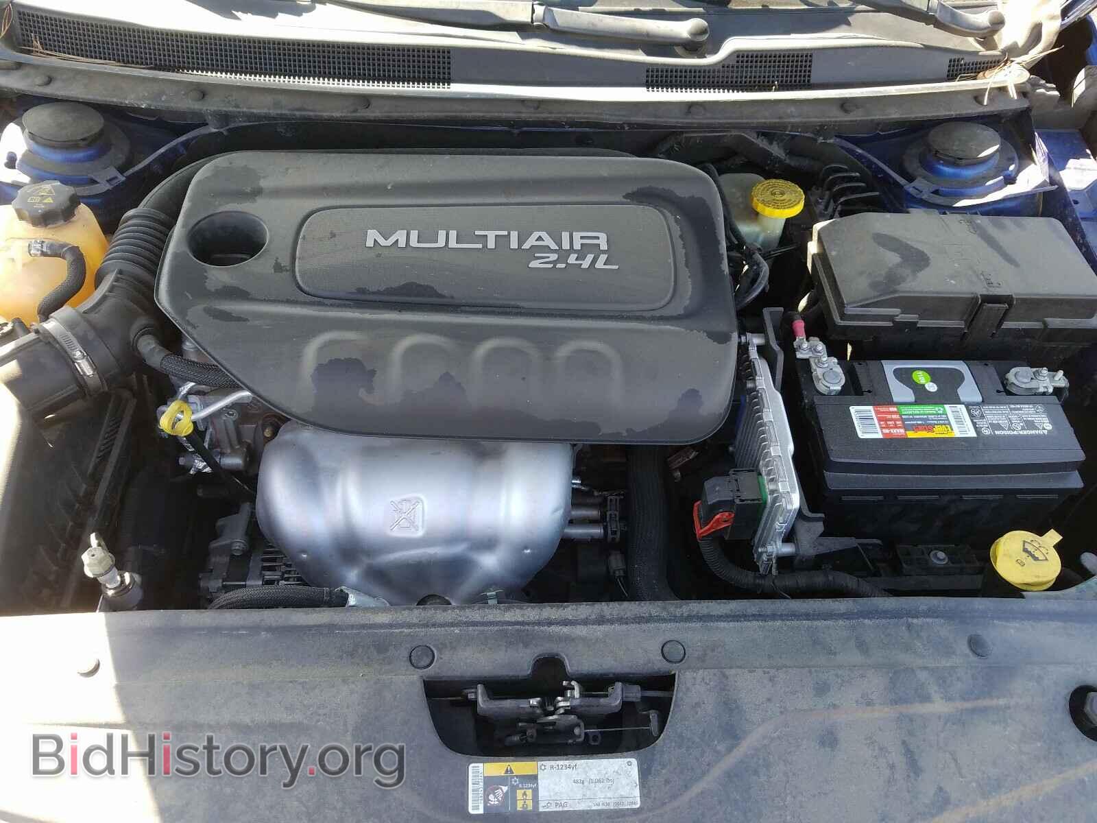 2016 CHRYSLER 200 - VIN: 1C3CCCAB7GN161548 - Фото 7