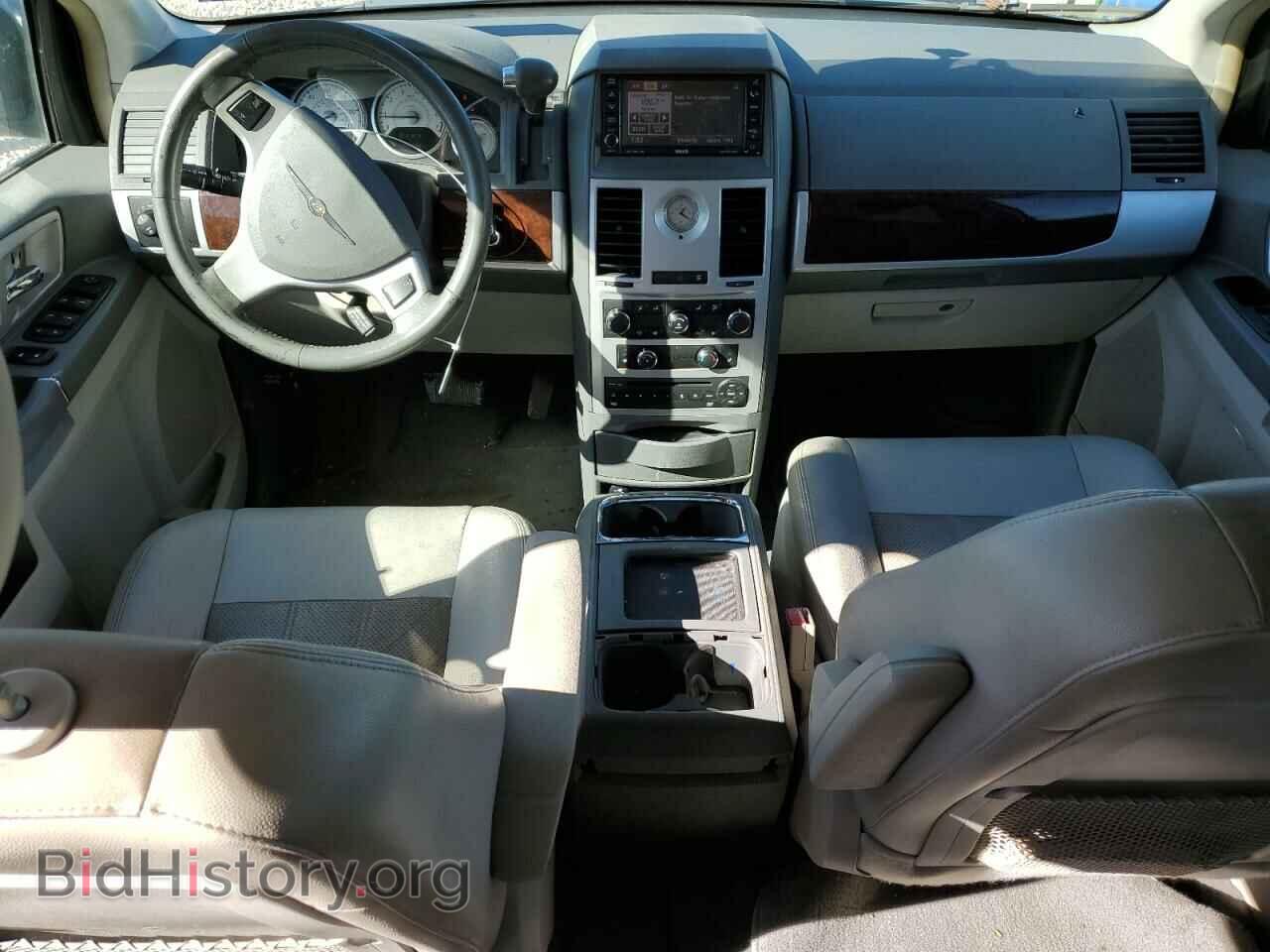2009 CHRYSLER MINIVAN - VIN: 2A8HR54119R635166 - Фото 8