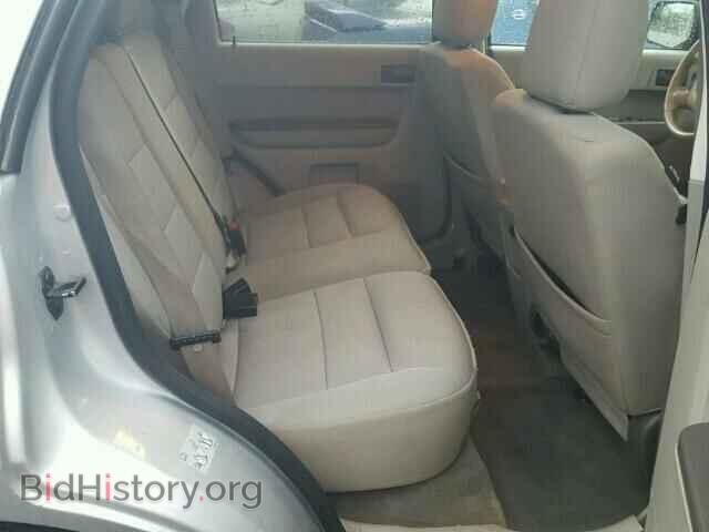 2011 FORD ESCAPE - VIN: 1FMCU0D73BKA13367 - Фото 6