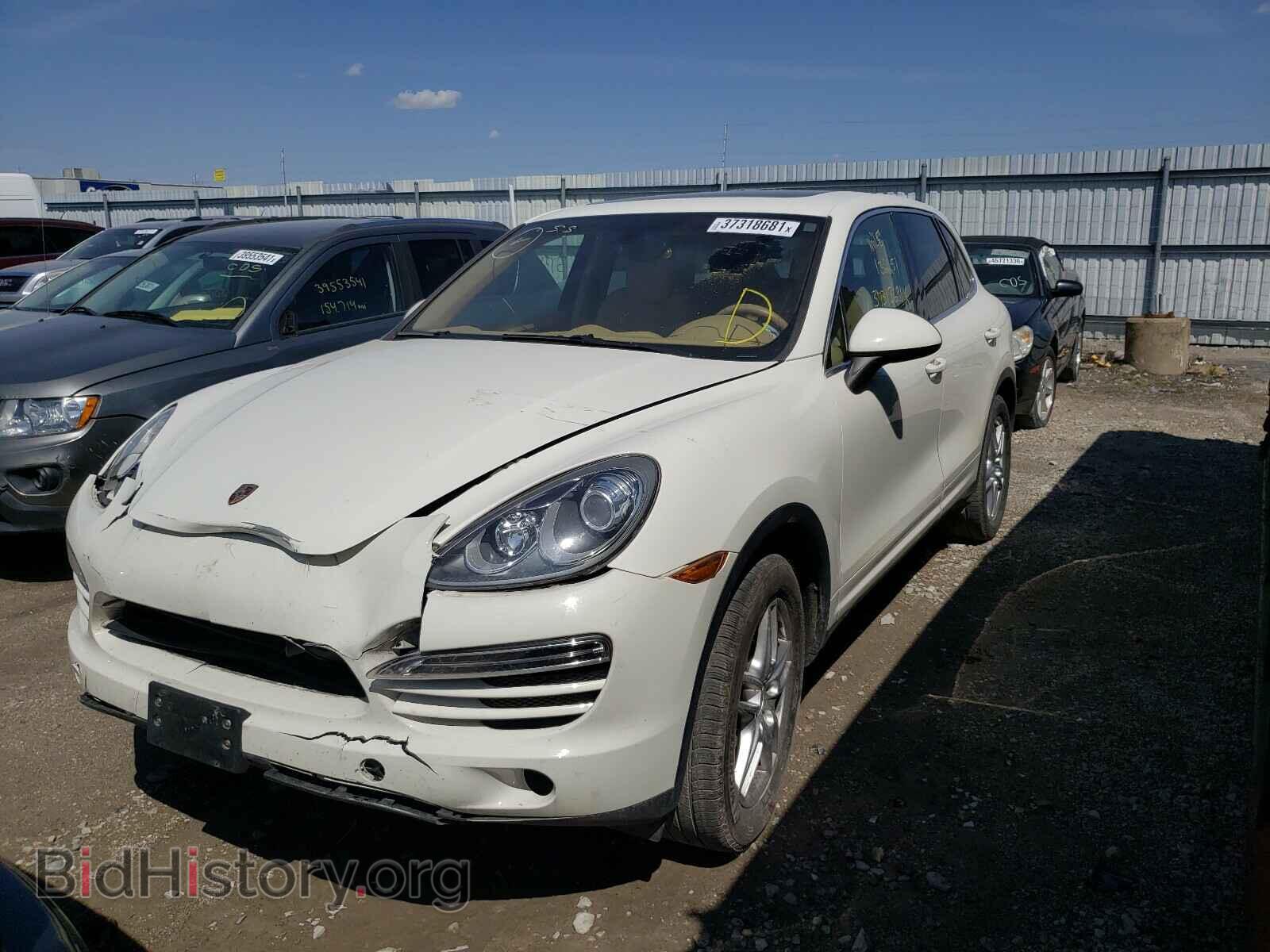 2012 PORSCHE CAYENNE - VIN: WP1AA2A22CLA04646 - Фото 2