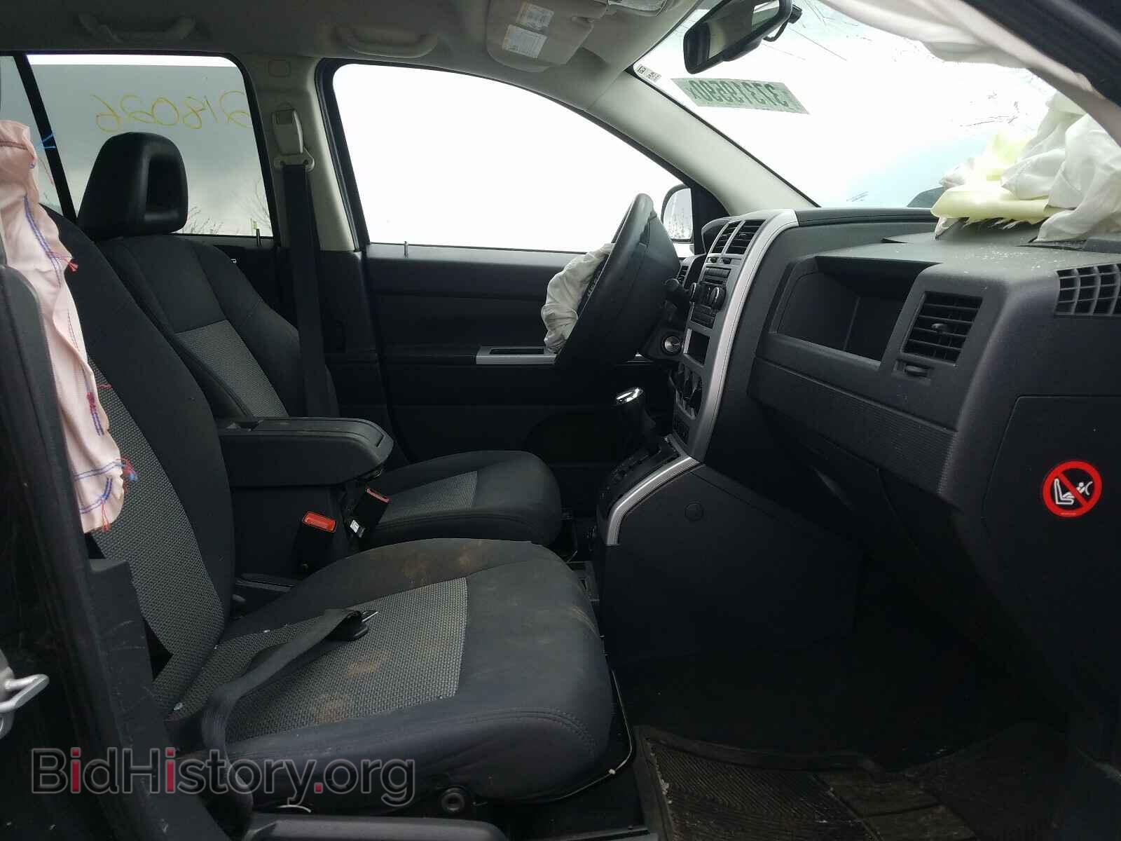 2008 JEEP COMPASS - VIN: 1J8FT47W98D628560 - Photo 5