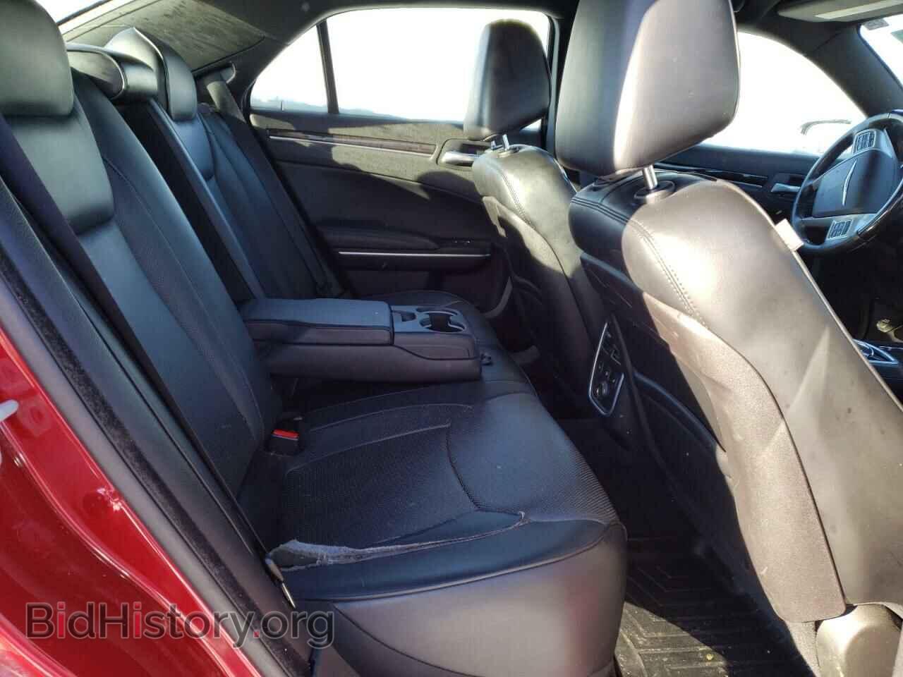 2014 CHRYSLER 300 - VIN: 2C3CCAKT1EH253191 - Фото 10