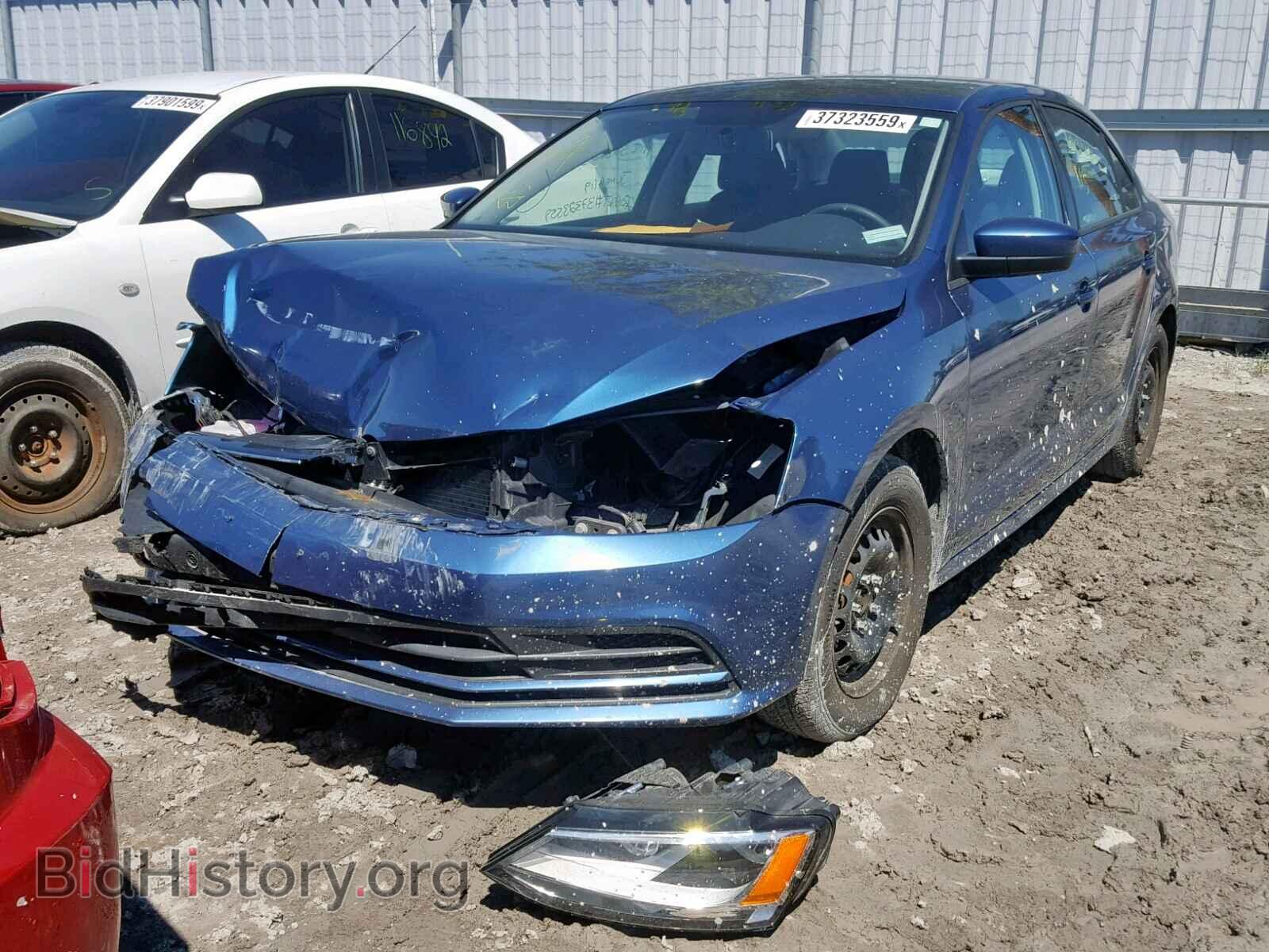 2017 VOLKSWAGEN JETTA - VIN: 3VW2B7AJ0HM361043 - Photo 2