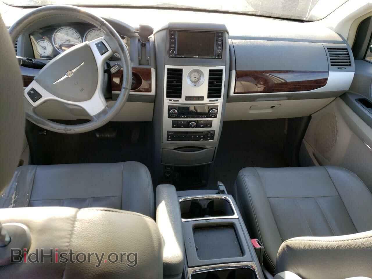 2010 CHRYSLER MINIVAN - VIN: 2A4RR5D16AR110422 - Фото 8