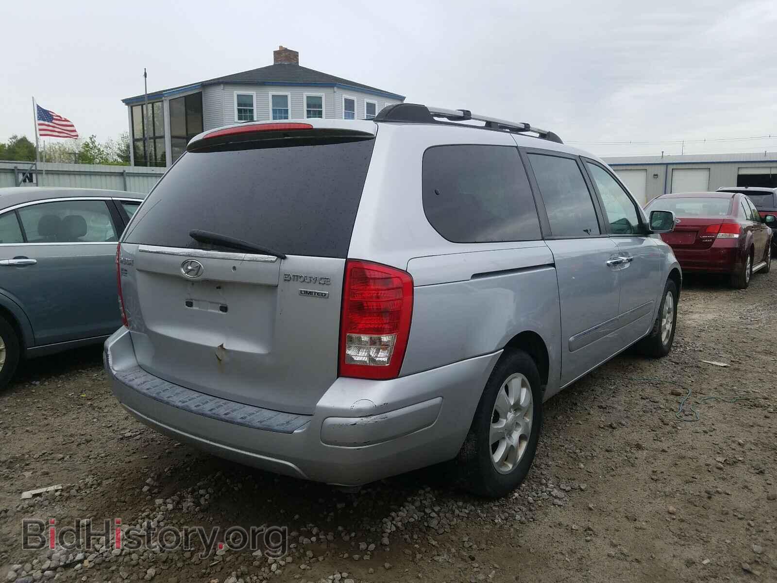 2007 HYUNDAI ENTOURAGE - VIN: KNDMC233476014551 - Фото 4
