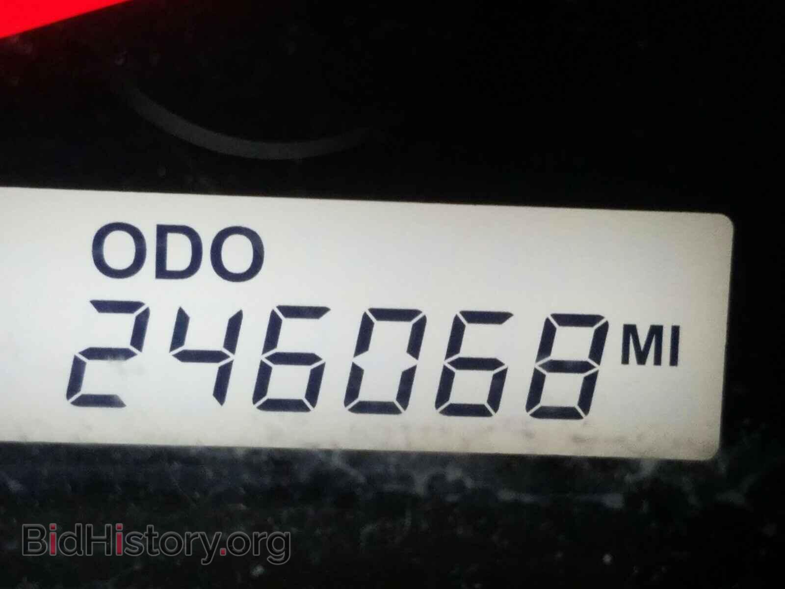 2007 HYUNDAI ENTOURAGE - VIN: KNDMC233476014551 - Фото 8
