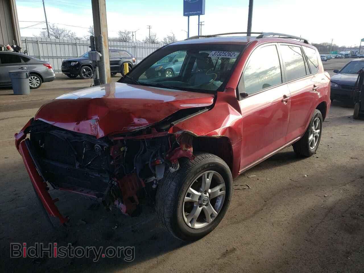 2011 TOYOTA RAV4 - VIN: 2T3BF4DV9BW125744 - Фото 2