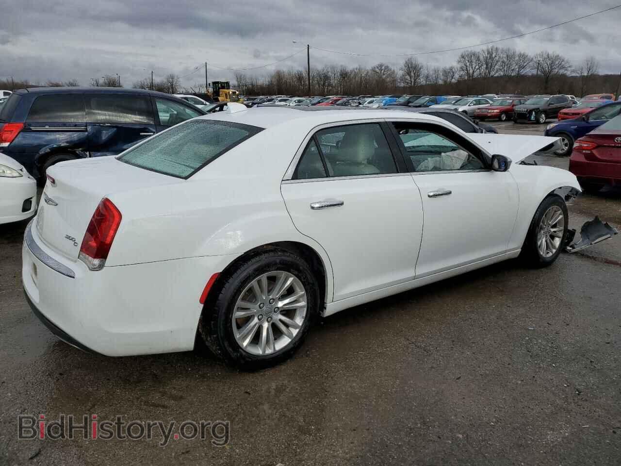 2016 CHRYSLER 300 - VIN: 2C3CCAEG1GH197870 - Photo 3
